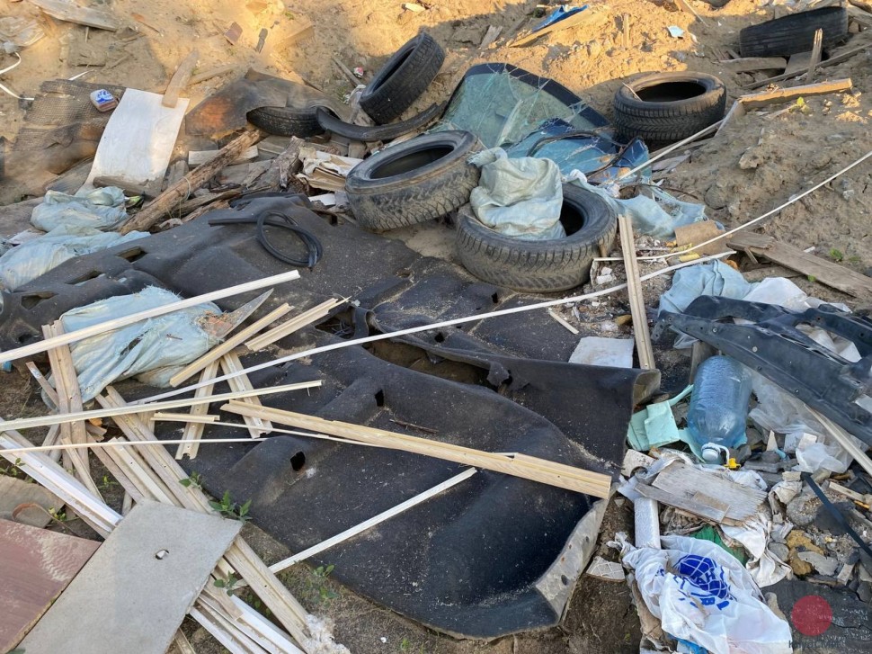 Подписчик КлубСМИ обнаружил свалку мусора в черте Северодвинска
